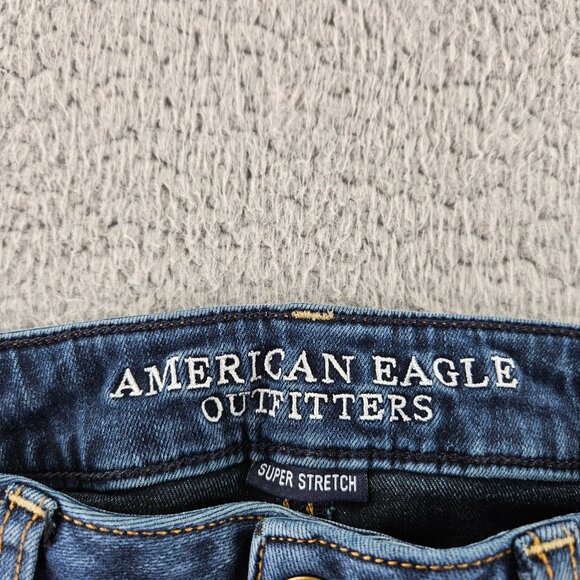American‎ Eagle Shorts Womens 6 Denim Super Stretch Jegging Cut Off Distressed - Picture 5 of 15